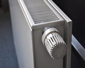 radiator with thermostat